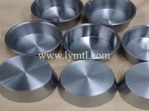 Shallow molybdenum crucible for evaporation